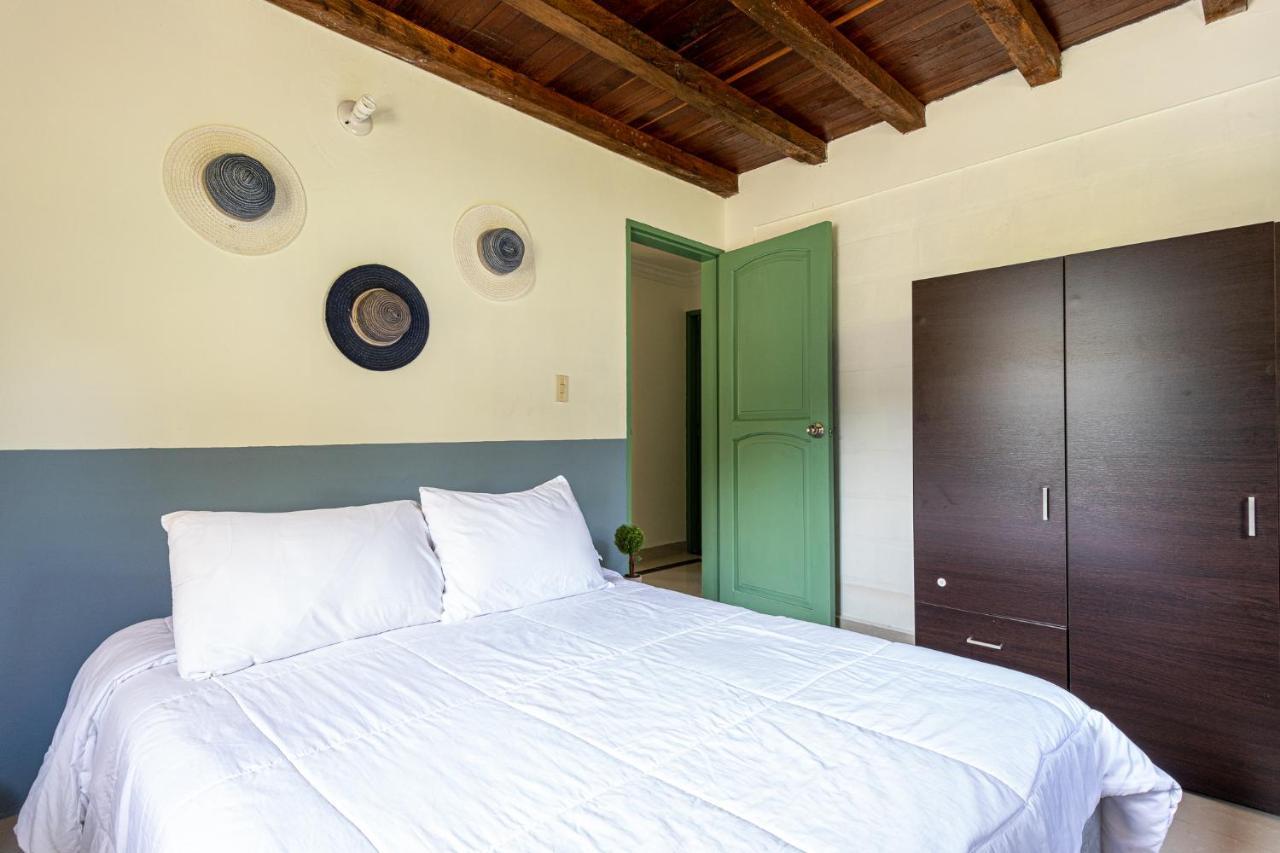 Soy Local Guatape Hotel Eksteriør billede
