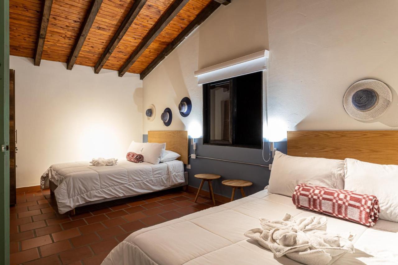 Soy Local Guatape Hotel Eksteriør billede