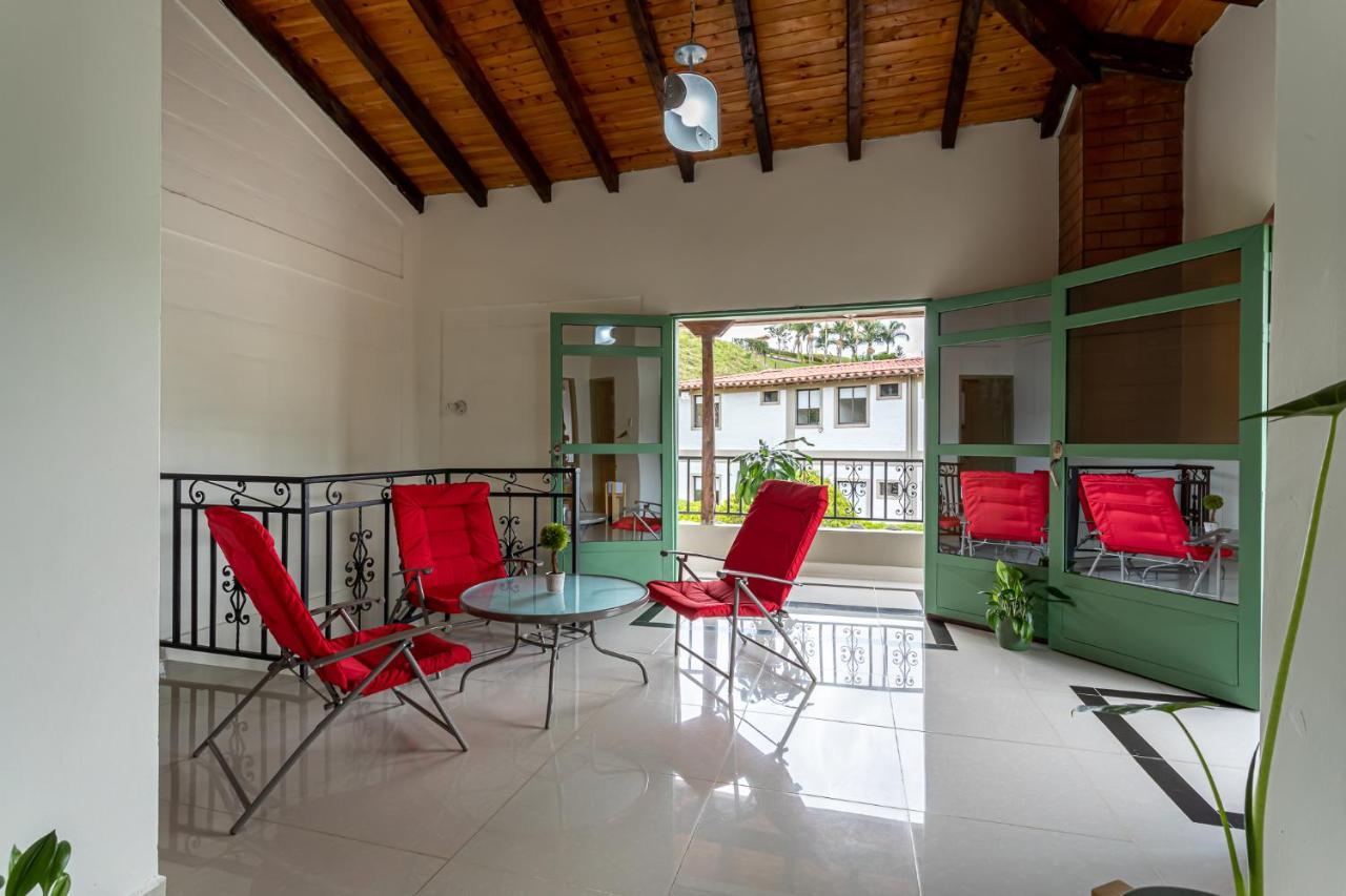 Soy Local Guatape Hotel Eksteriør billede