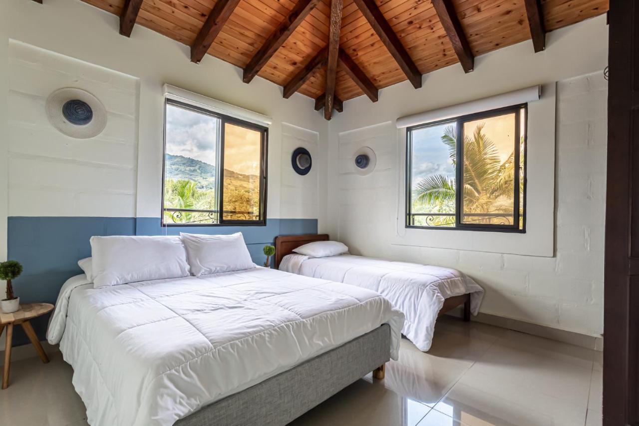 Soy Local Guatape Hotel Eksteriør billede