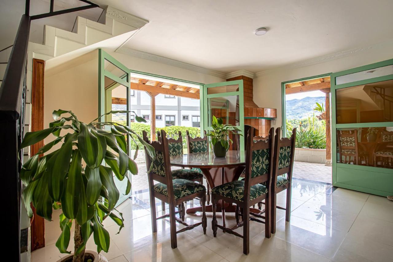 Soy Local Guatape Hotel Eksteriør billede