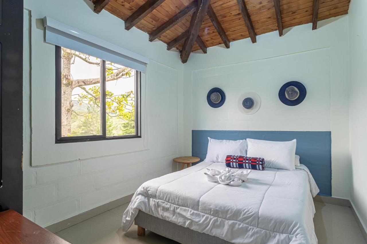 Soy Local Guatape Hotel Eksteriør billede