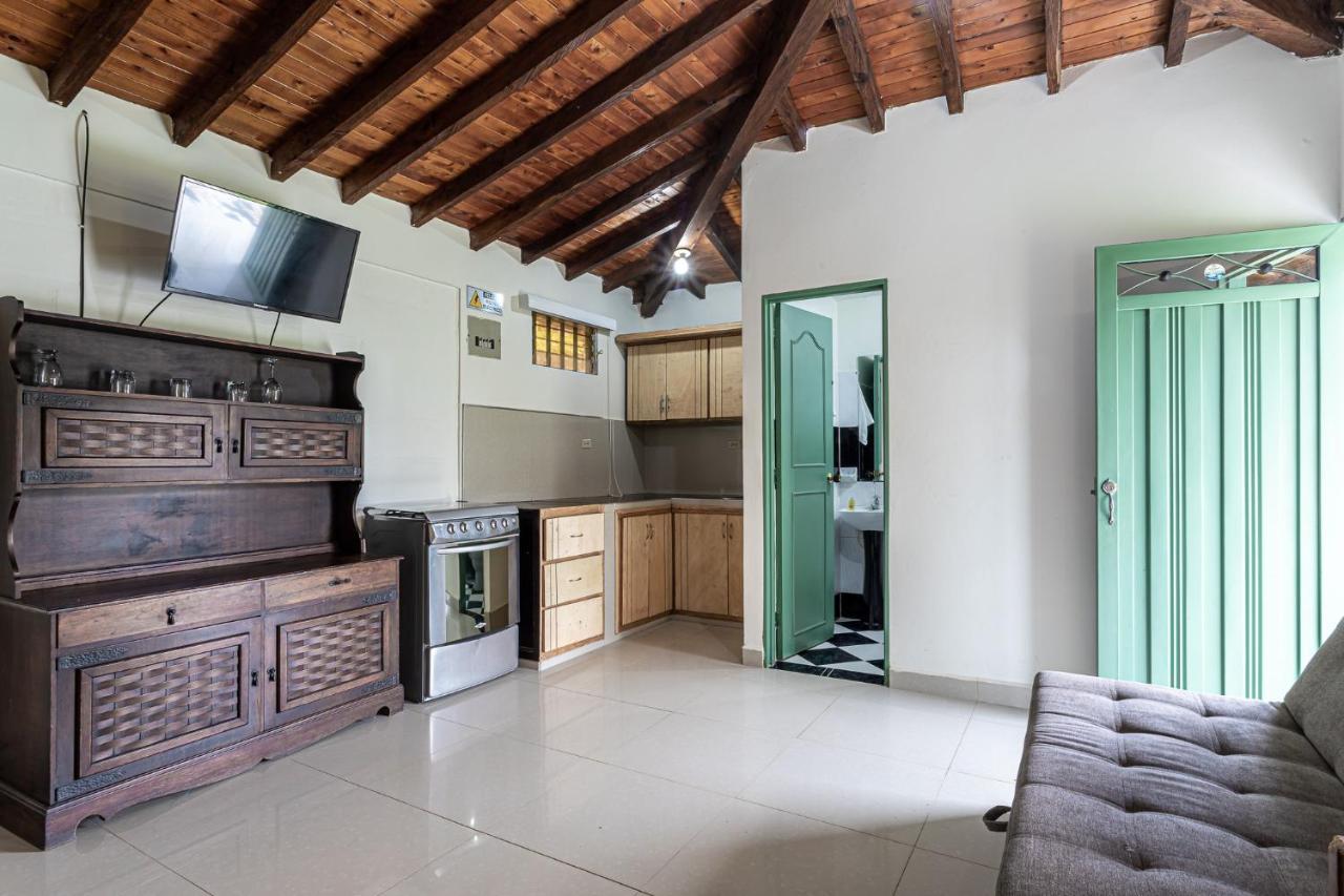 Soy Local Guatape Hotel Eksteriør billede